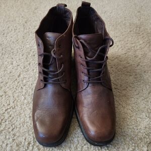 Women's Jane Debster Vintage Brown Leather Ankle Heeled Booties